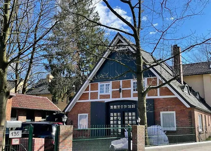 Historisches Bauernhaus - Historic Farmhouse In * Hamburg-Harburg